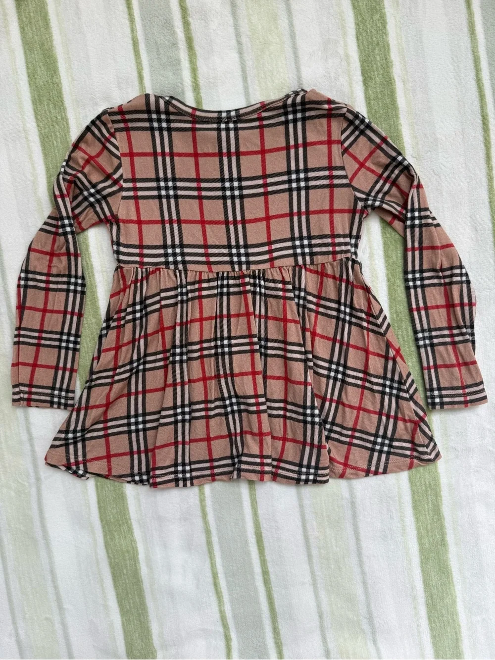 Stone and Rose Bamboo Long-Sleeve Plaid Peplum Top